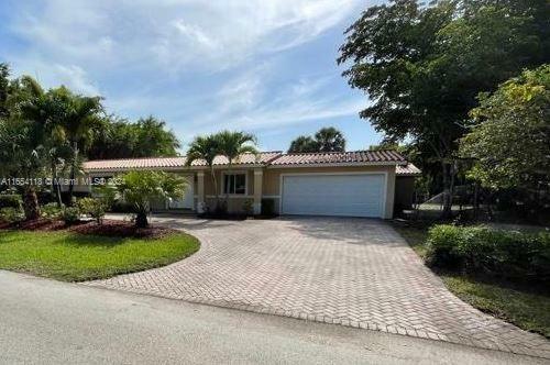 Property Photo:  9800 SW 73rd Ct  FL 33156 