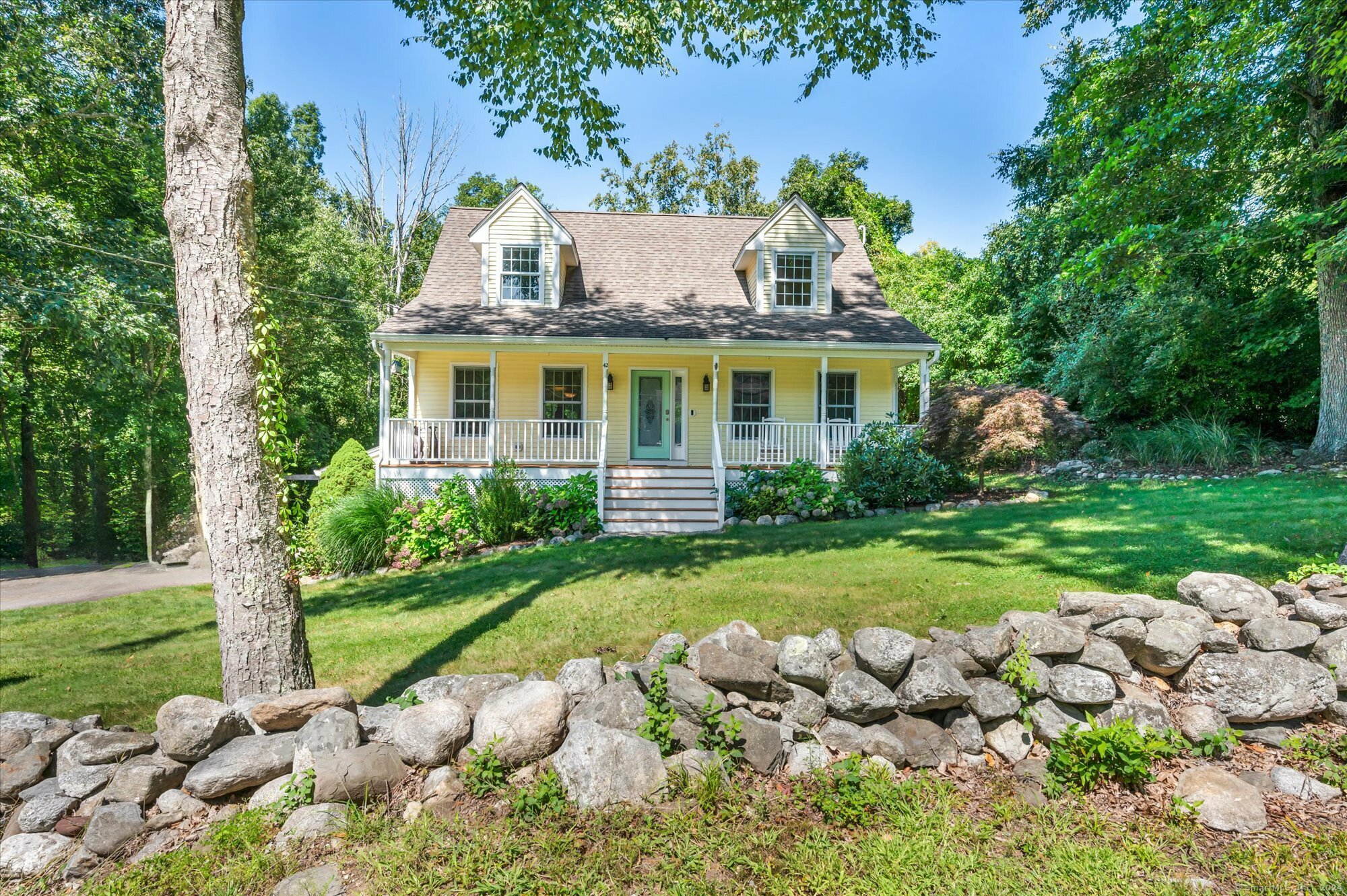 Property Photo:  42 Hope Valley Road  CT 06231 