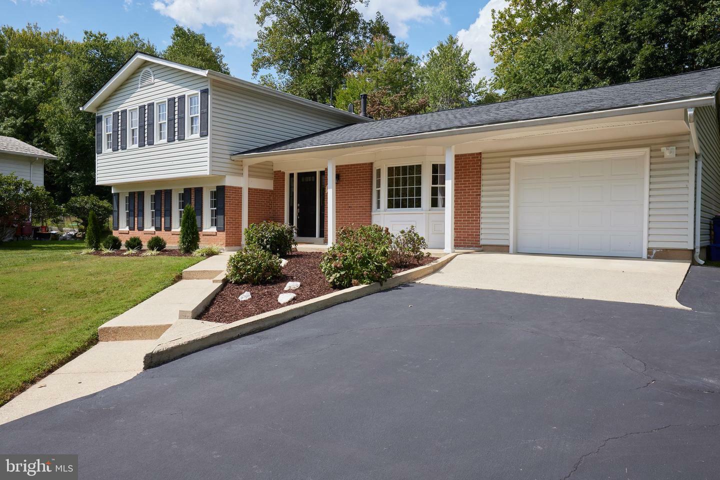 Property Photo:  11510 Karen Drive  MD 20854 