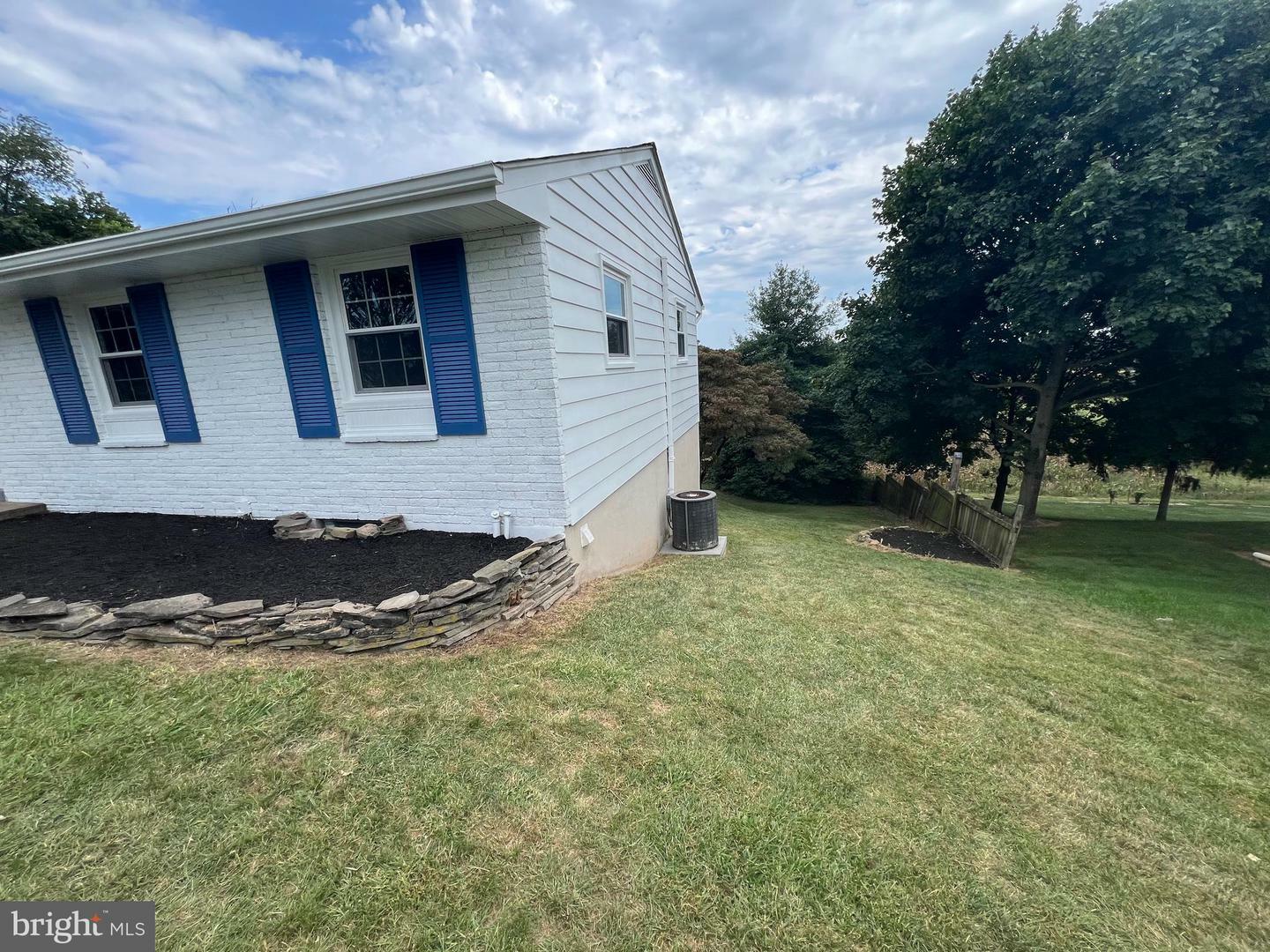 Property Photo:  940 Groff Avenue  PA 17022 