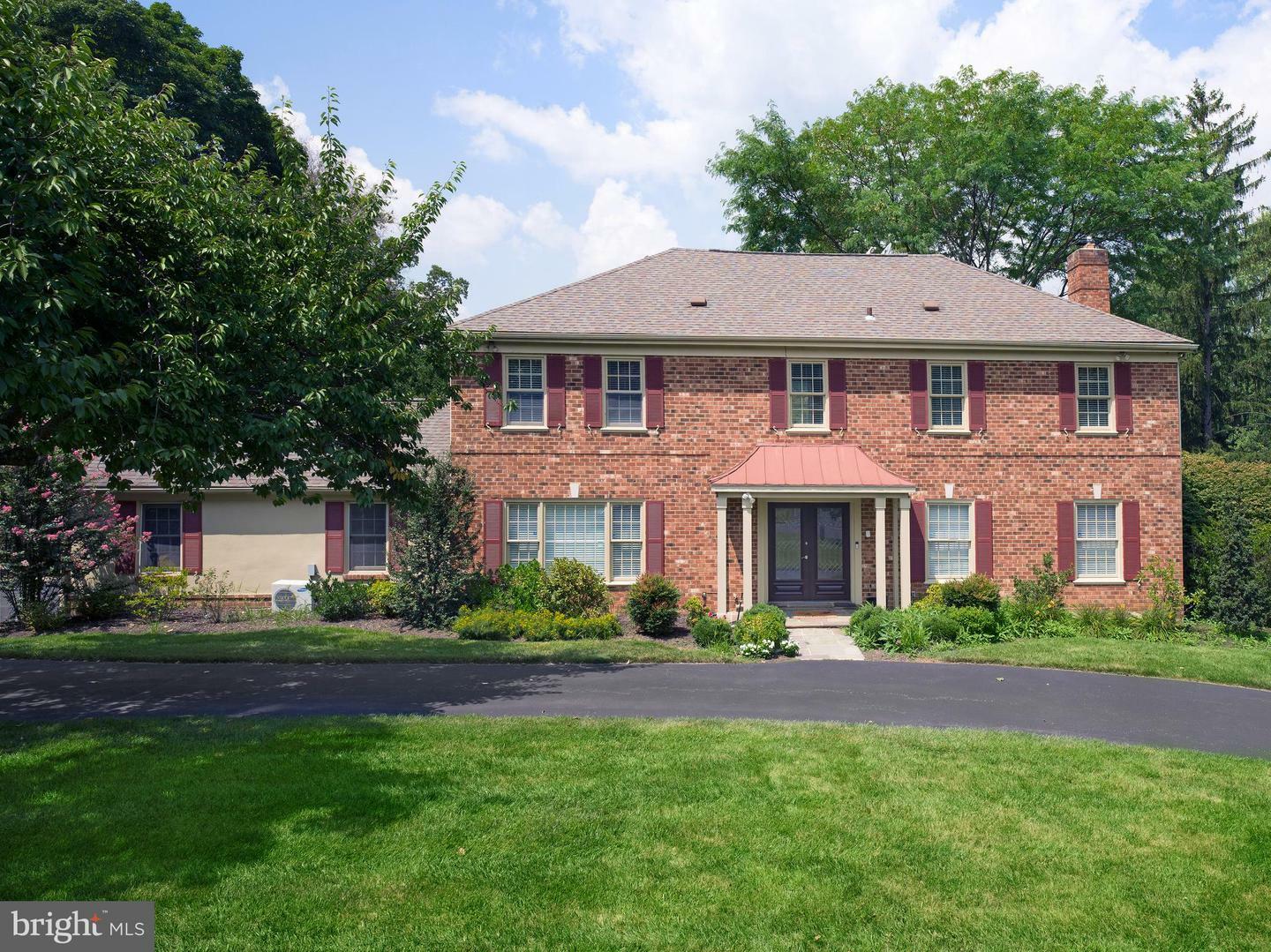 Property Photo:  1024 Walsh Lane  PA 19072 