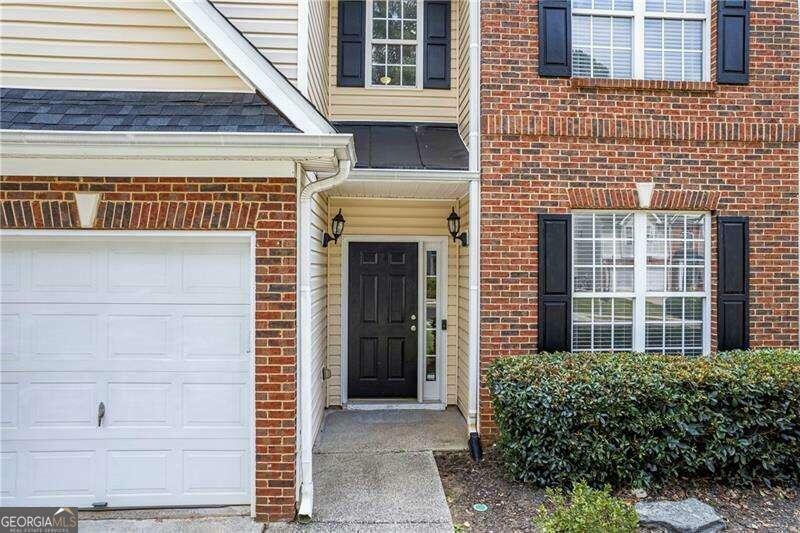 Property Photo:  2875 Georgian Manor Drive  GA 30022 