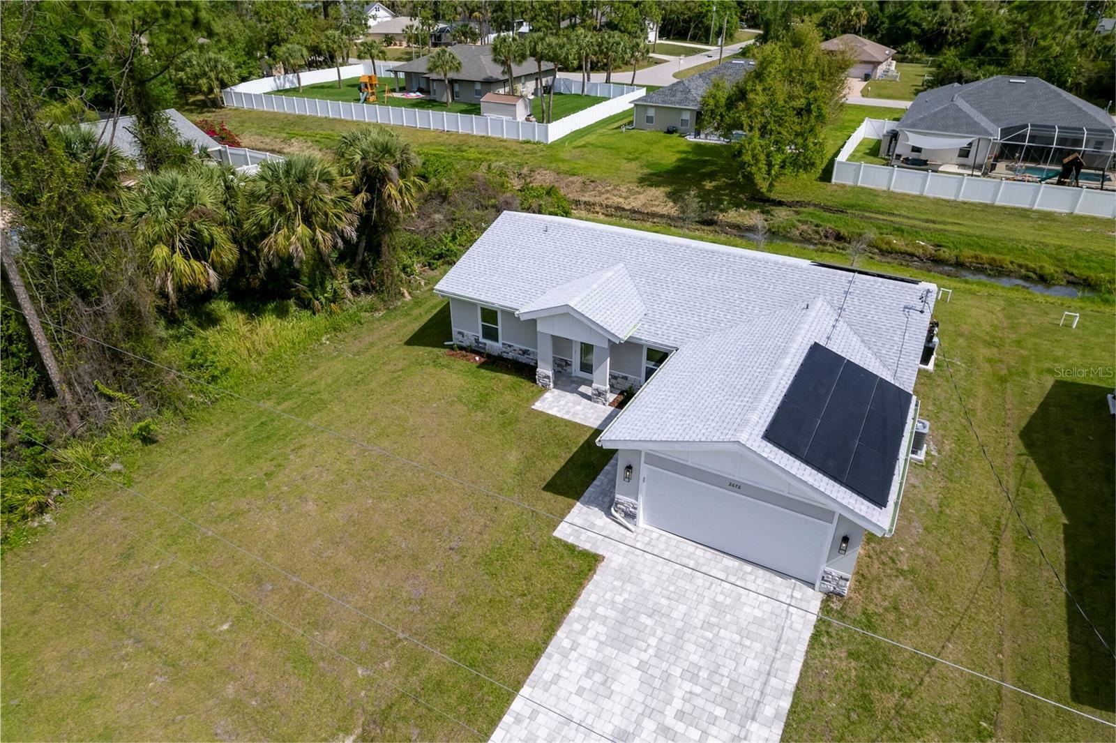 Property Photo: 8126 Chesebro Avenue FL 34287