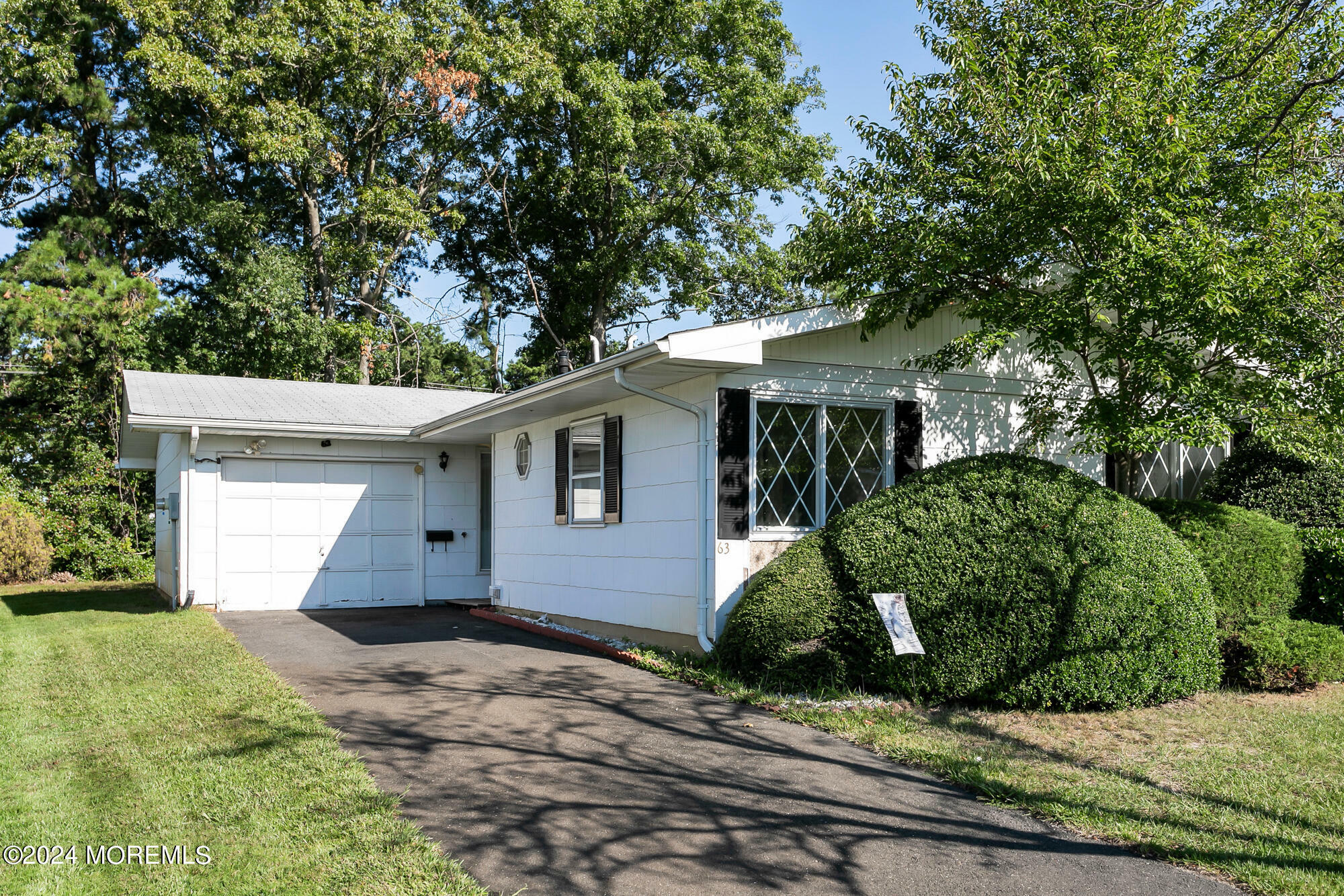 Property Photo:  63 Markham Road  NJ 08724 