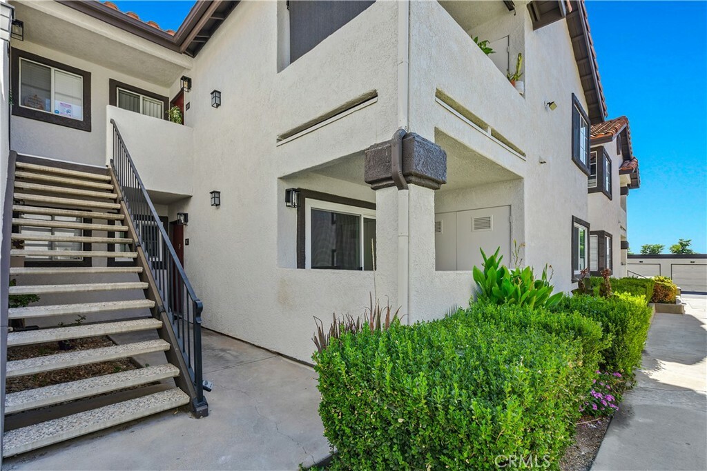 Property Photo:  16377 Lakeshore Drive 1C  CA 92530 