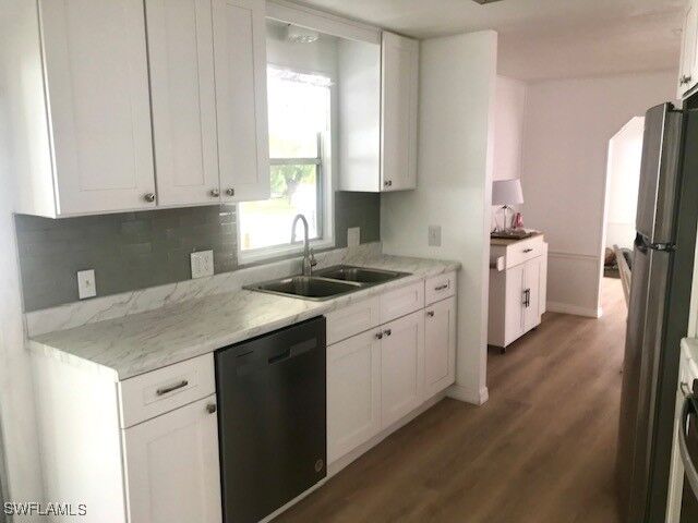 Property Photo:  14591 Paul Revere Loop  FL 33917 