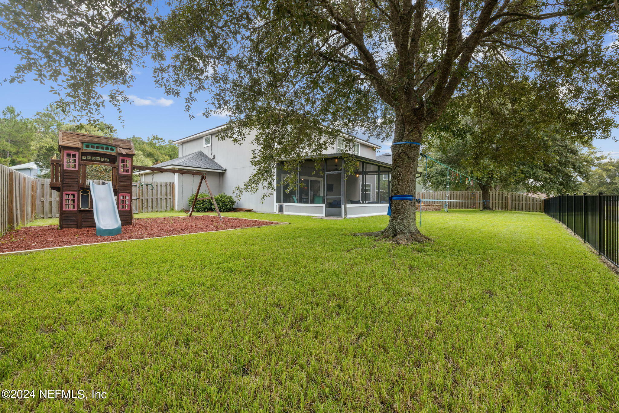 Property Photo:  360 Stonehurst Parkway  FL 32092 