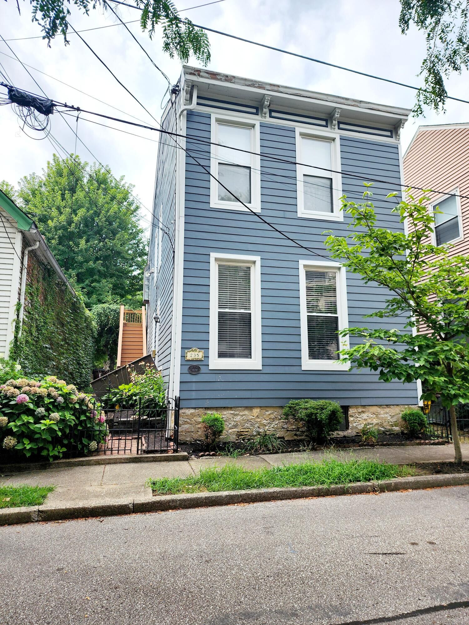 Property Photo: 235 Kentucky Avenue KY 41011