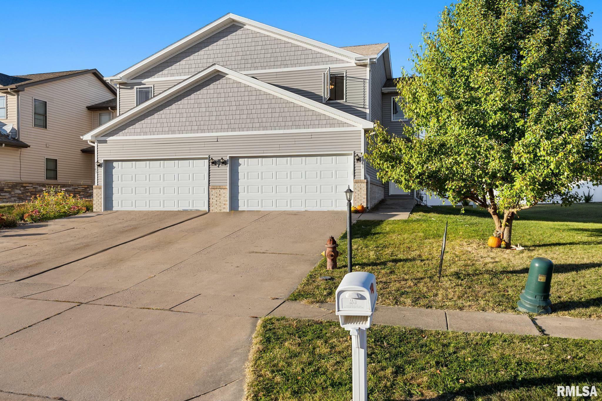 Property Photo:  1501 Flossmoor Avenue  IL 61571 