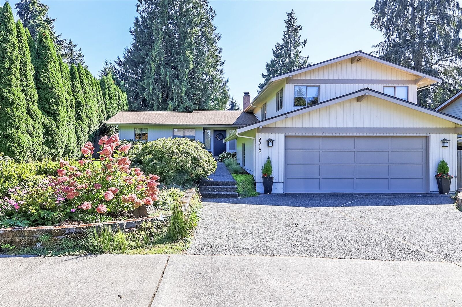 Property Photo: 9913 NE 202nd Street WA 98011