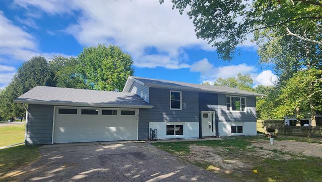 Property Photo:  7580 Paw Paw Avenue  MI 49098 