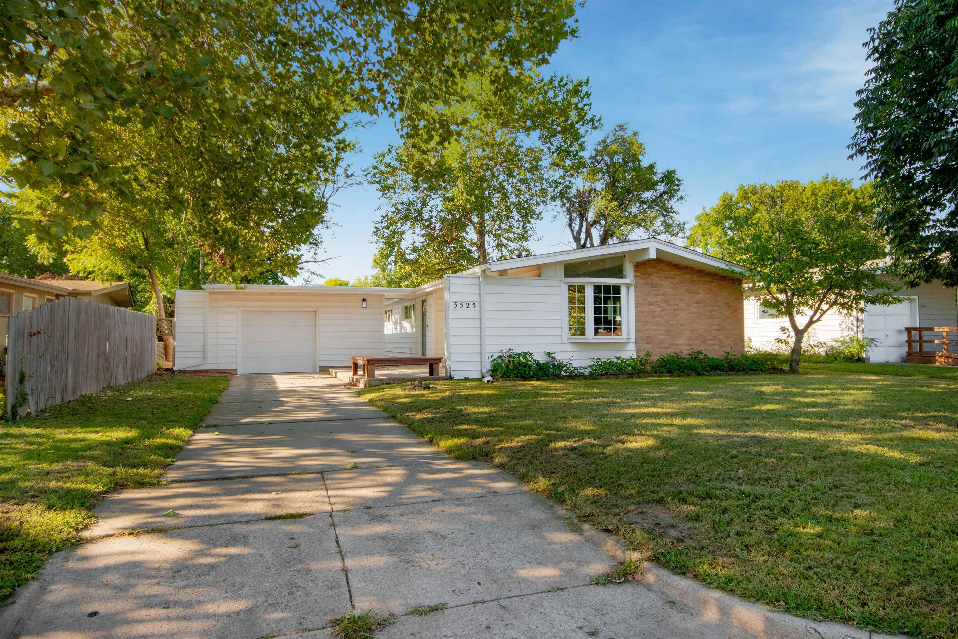 Property Photo:  3525 W 11th St N  KS 67203 