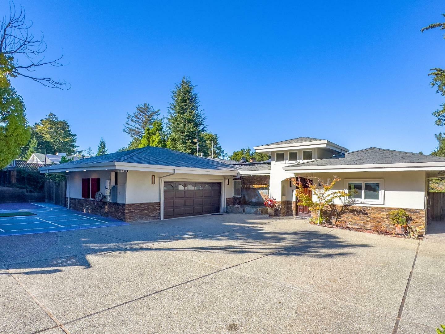 Property Photo:  250 Darrell Road  CA 94010 