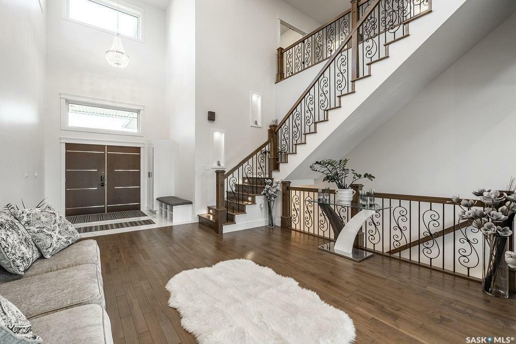 Photo de la propriété:  623 Kenaschuk Crescent  SK S7W 0C2 