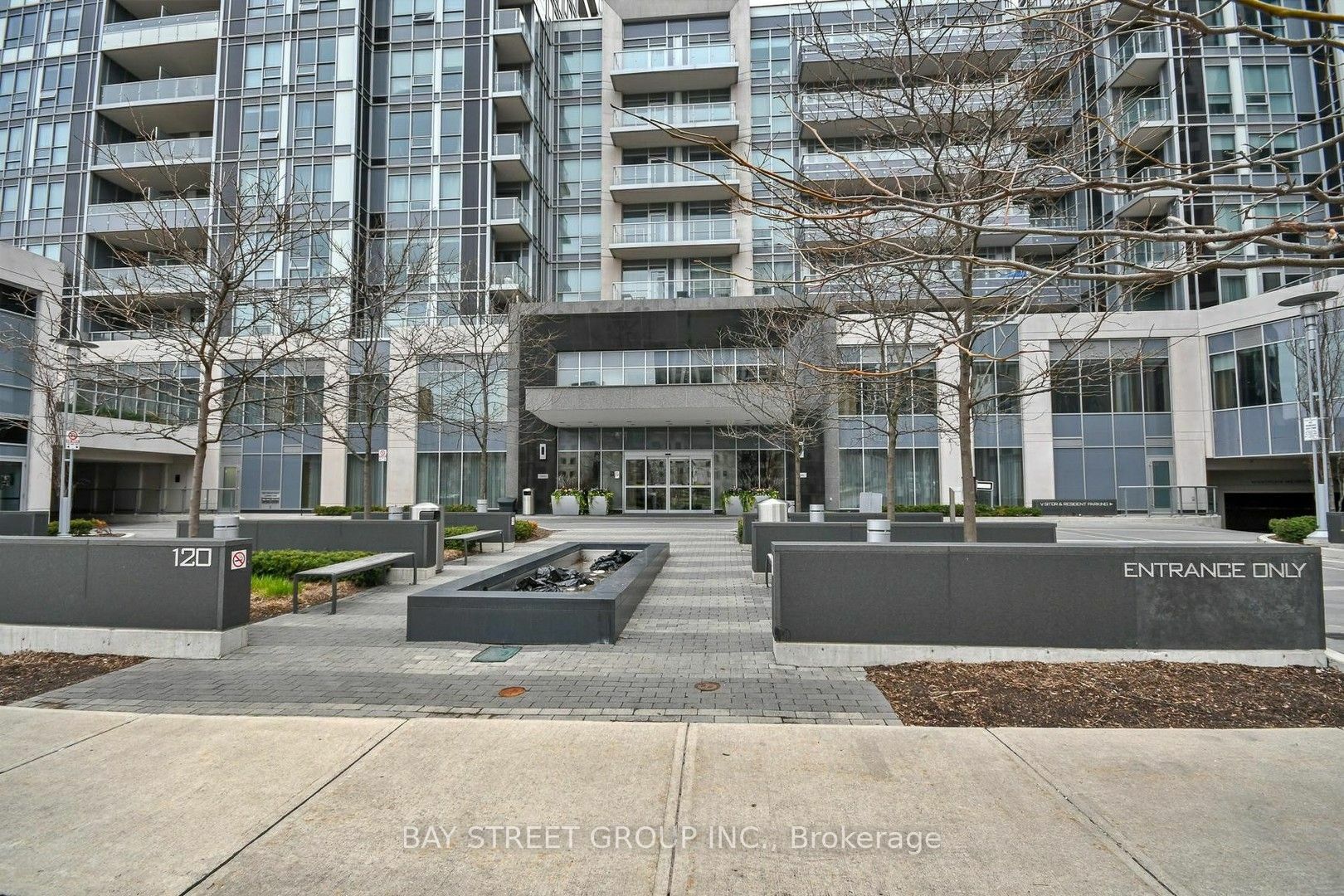 Property Photo:  120 Harrison Garden Blvd 316  ON M2N 0C2 