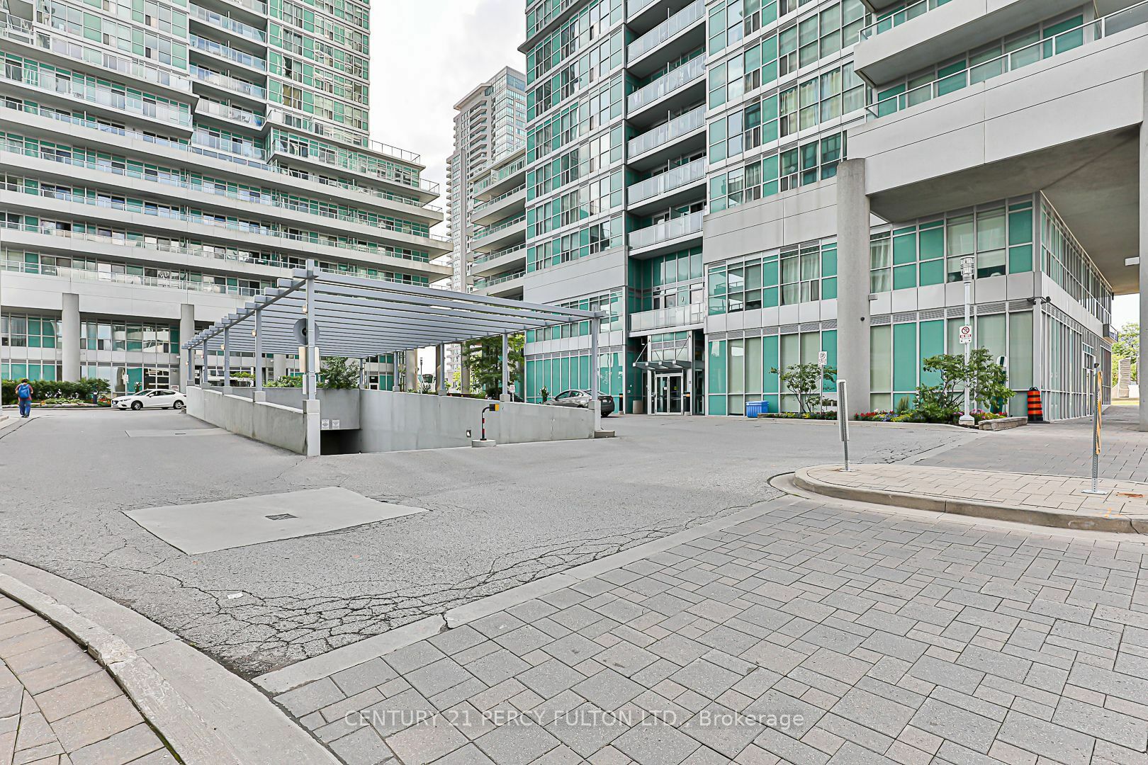 Photo de la propriété:  70 Town Centre Crt 504  ON M1P 0B2 