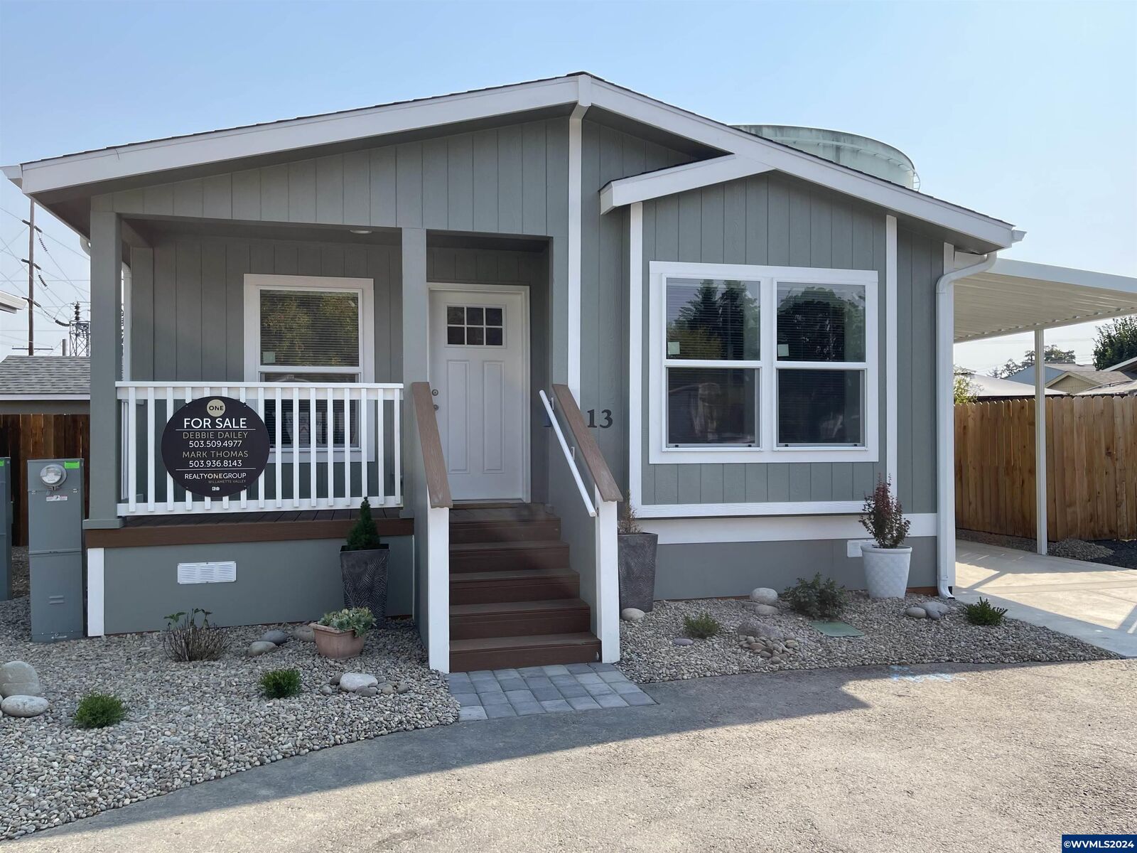 Property Photo: 1220 Monmouth (#13) St 13 OR 97351