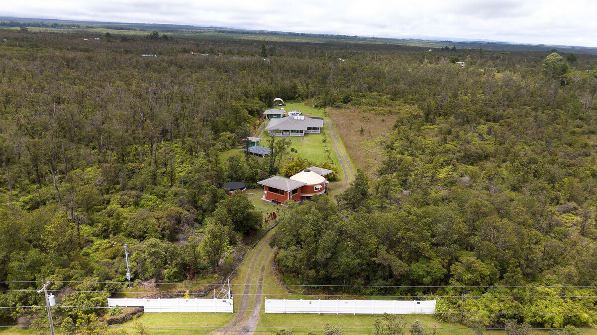 Property Photo:  11-2024 Ohialani Rd  HI 96785 