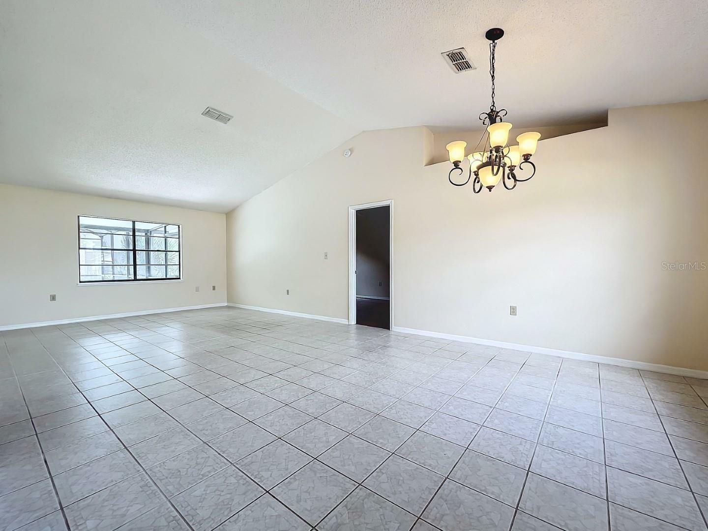 Property Photo:  6915 Sawtooth Court  FL 34761 