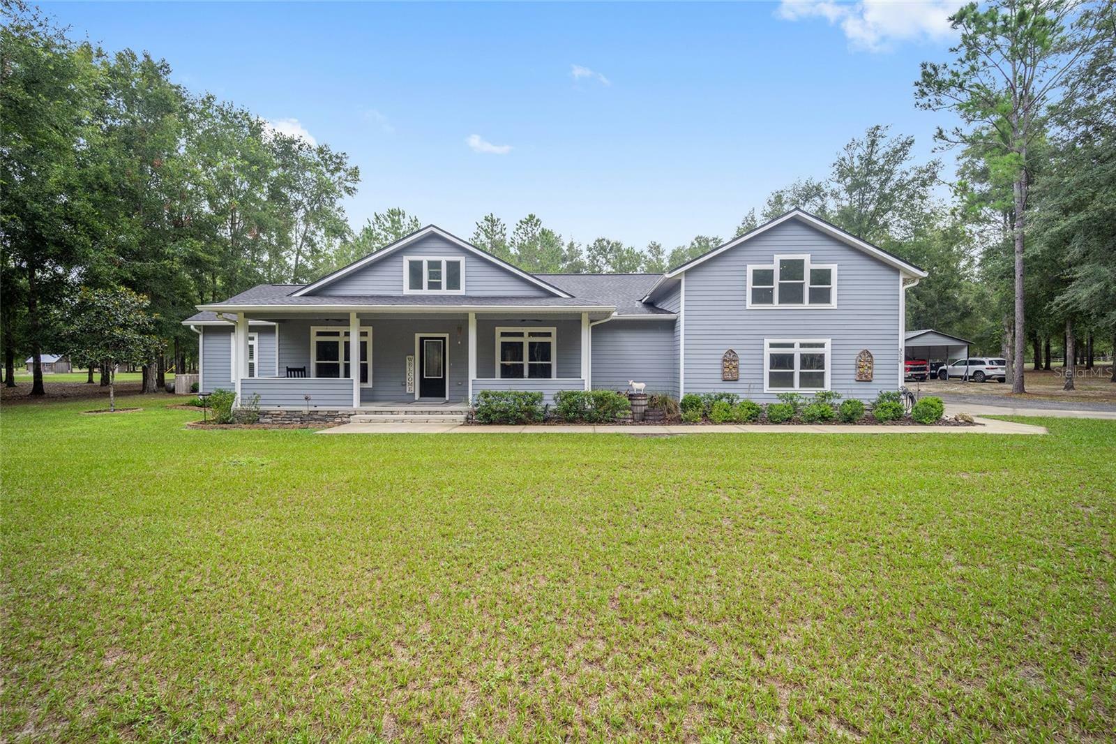 Property Photo:  3529 NE 64th Avenue  FL 32643 