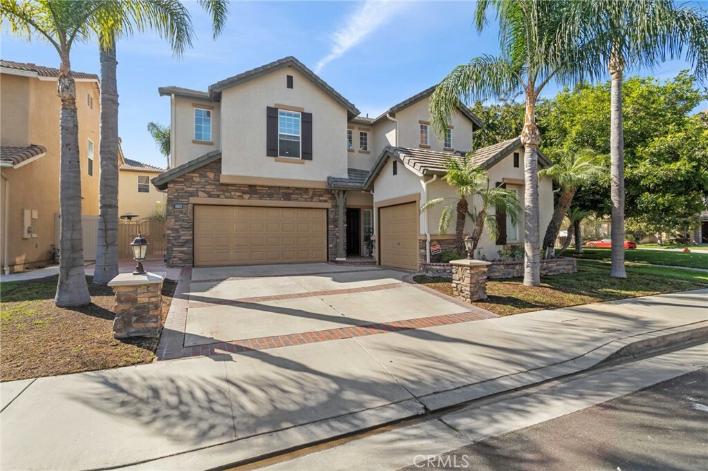 Property Photo:  2266 N Andover Drive  CA 92867 