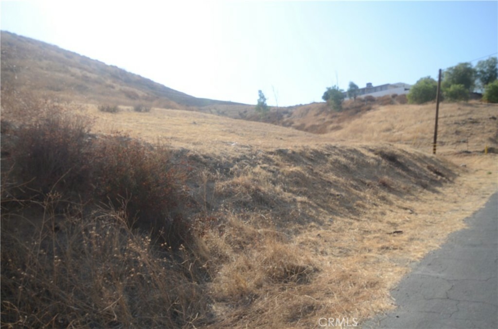 Property Photo:  28305 Connecticut  CA 92587 