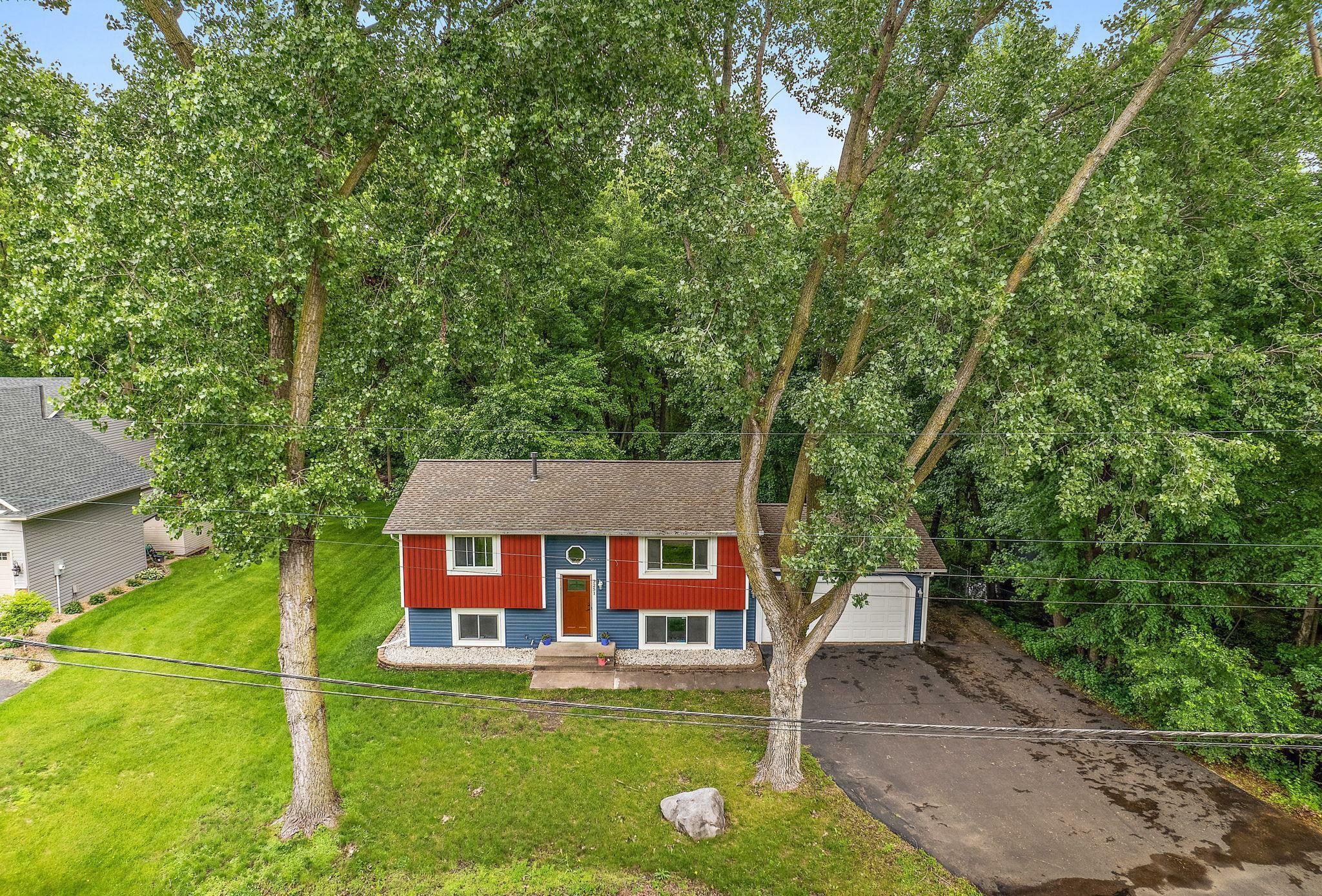 Property Photo:  3251 Victoria Street N  MN 55126 