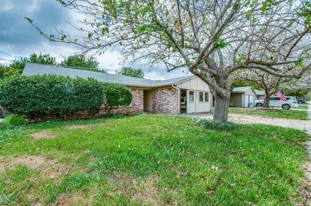 Property Photo:  6208 Kary Lynn Drive S  TX 76148 