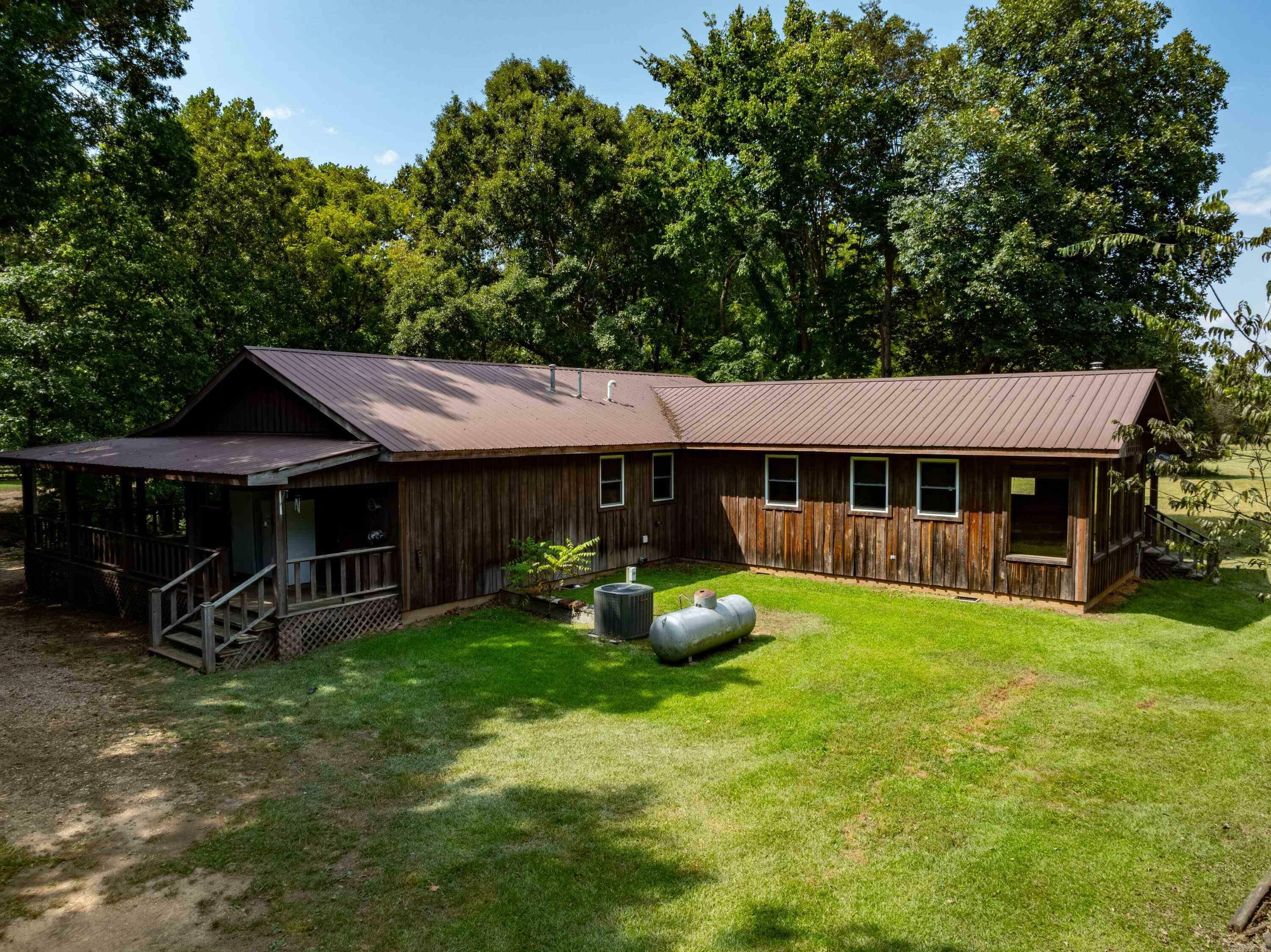 Property Photo:  1813 Ocanee Road  AR 72455 