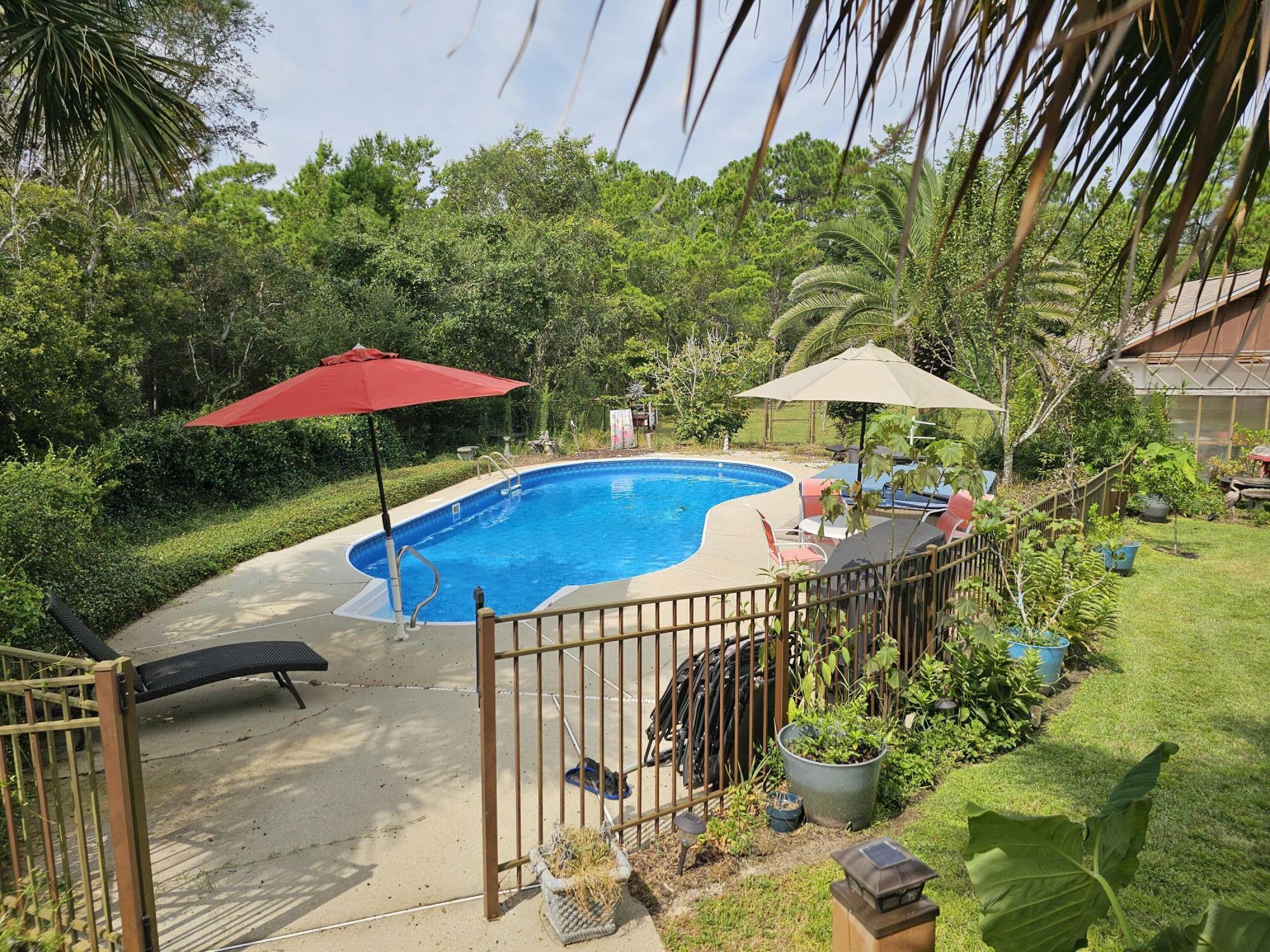 Property Photo:  2707 Avenida De Soto  FL 32566 