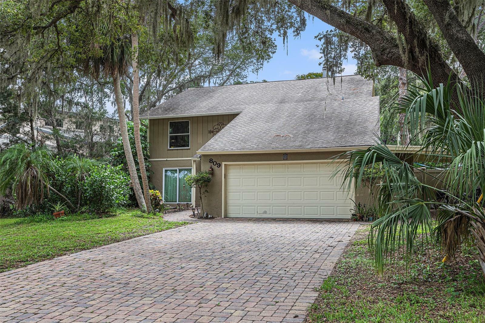 Property Photo:  809 Pennsylvania Way  FL 34243 