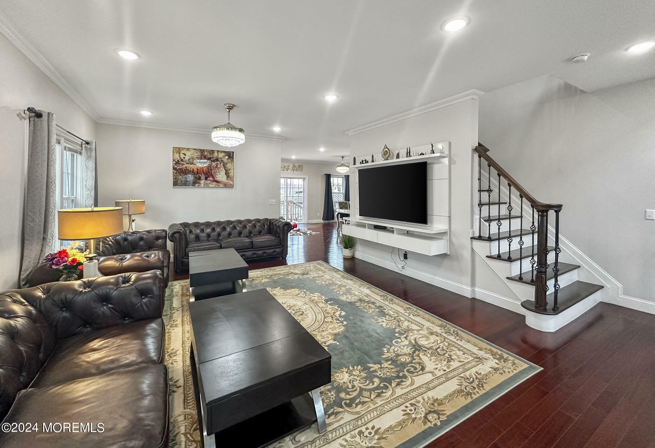 Property Photo:  164 Larch Street  NJ 07064 