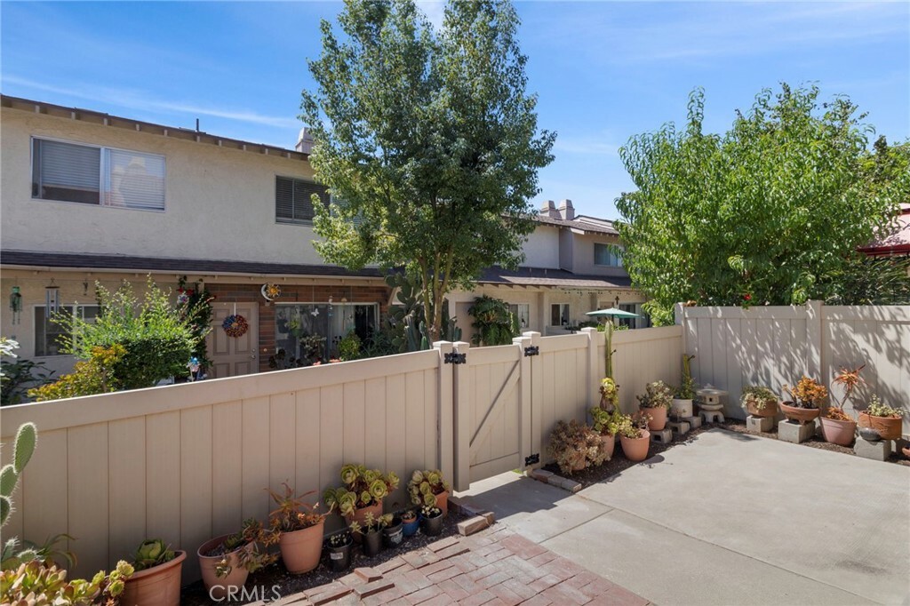 Property Photo:  1321 Ramona Drive  CA 91320 