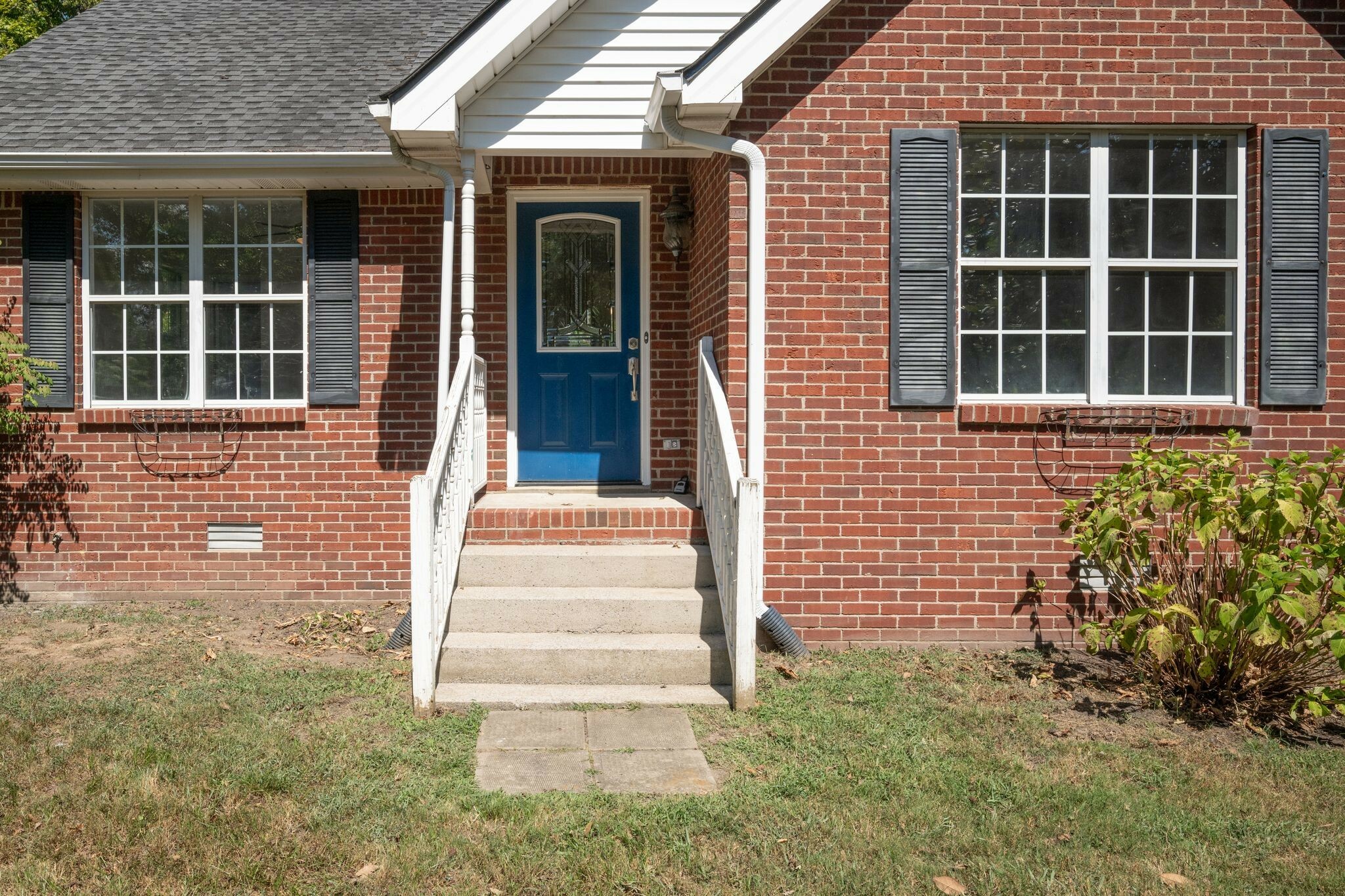 Property Photo:  101 Charlton St  TN 37187 