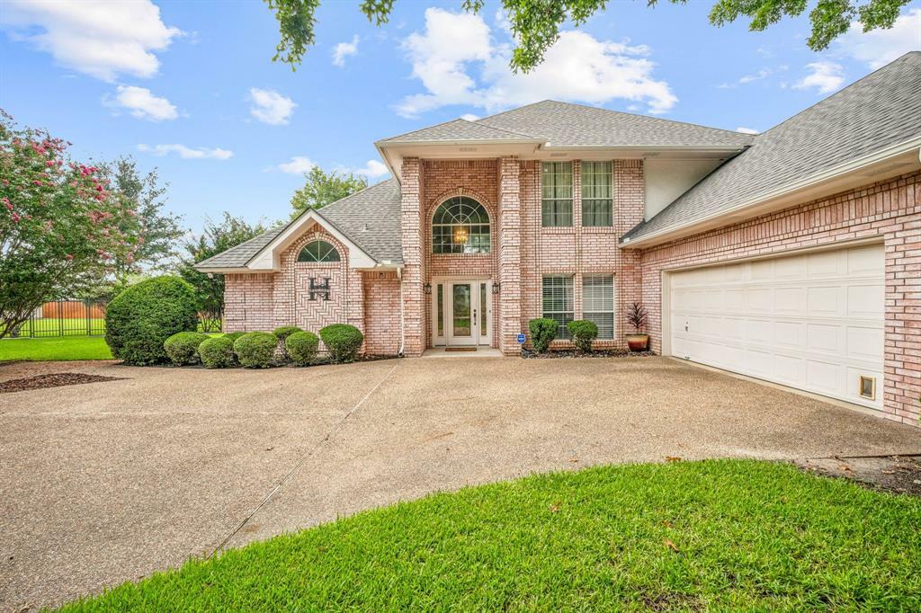 Property Photo:  206 Logan Lane  TX 76401 