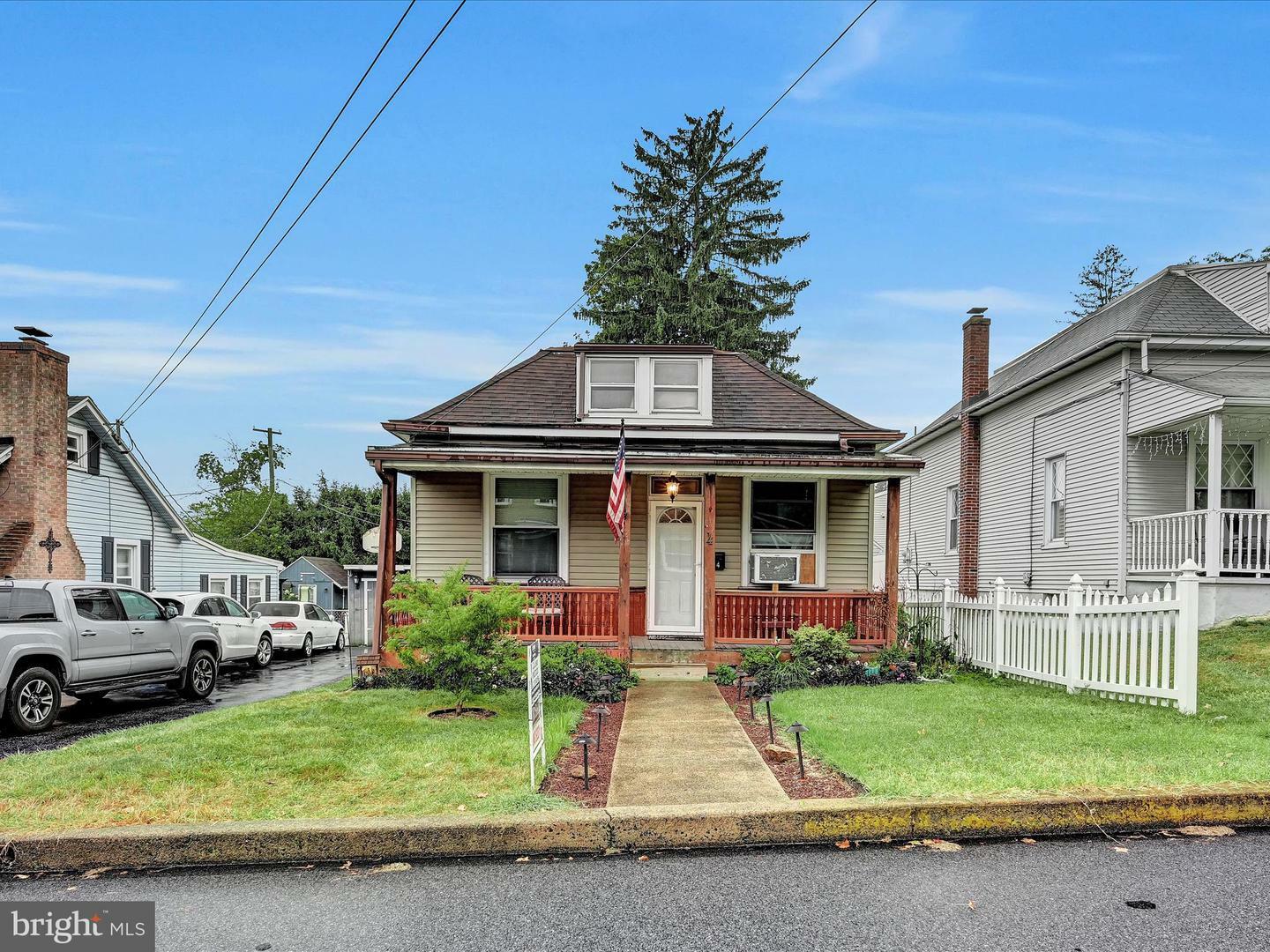 Property Photo:  4 Heidelberg Avenue  PA 19606 