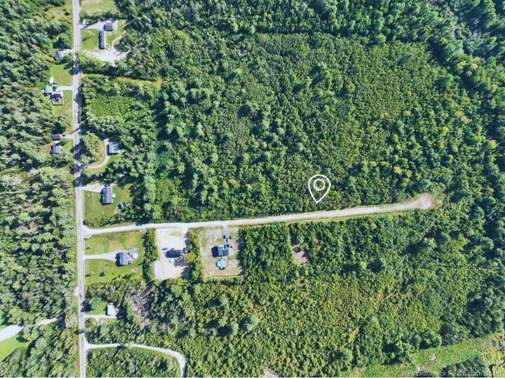 Property Photo: 2 Crest Avenue NB E3L 5C1