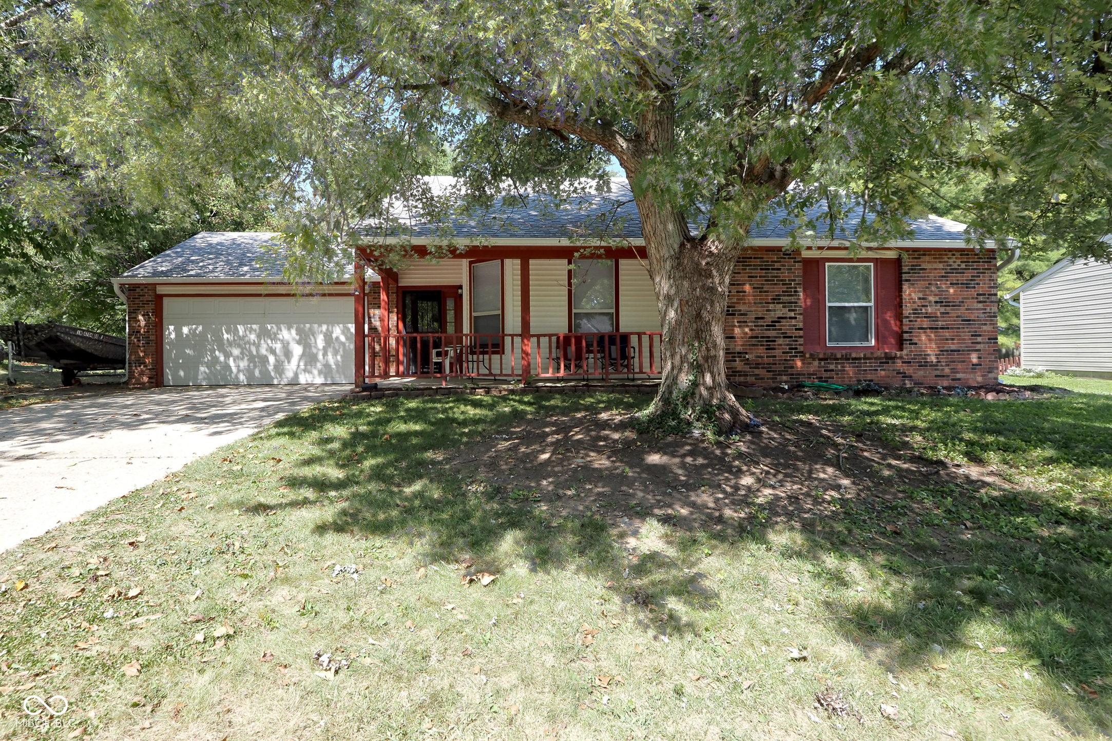 Property Photo:  5708 Windward Way  IN 46278 