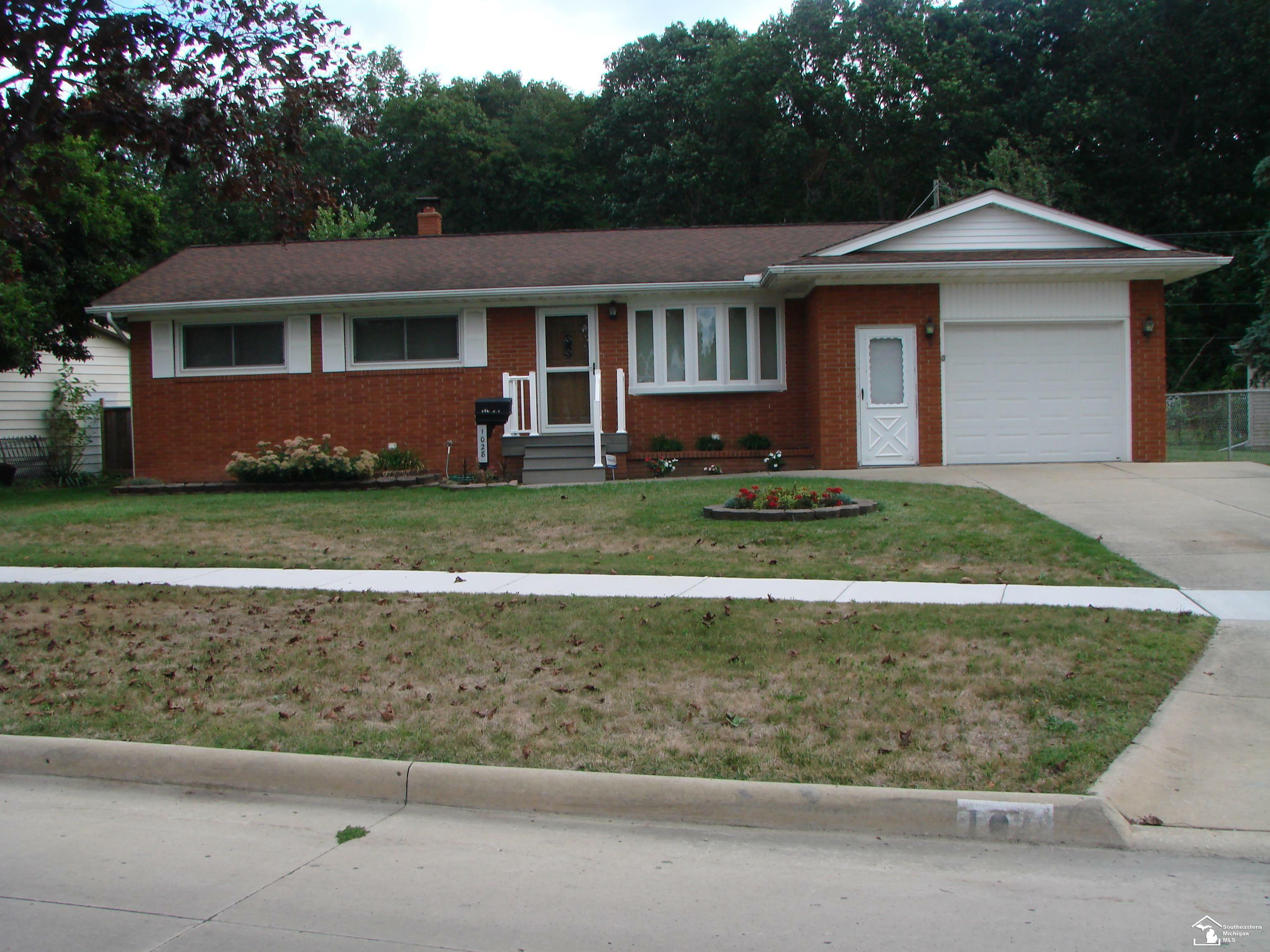 1028 Lavender Street  Monroe MI 48162 photo