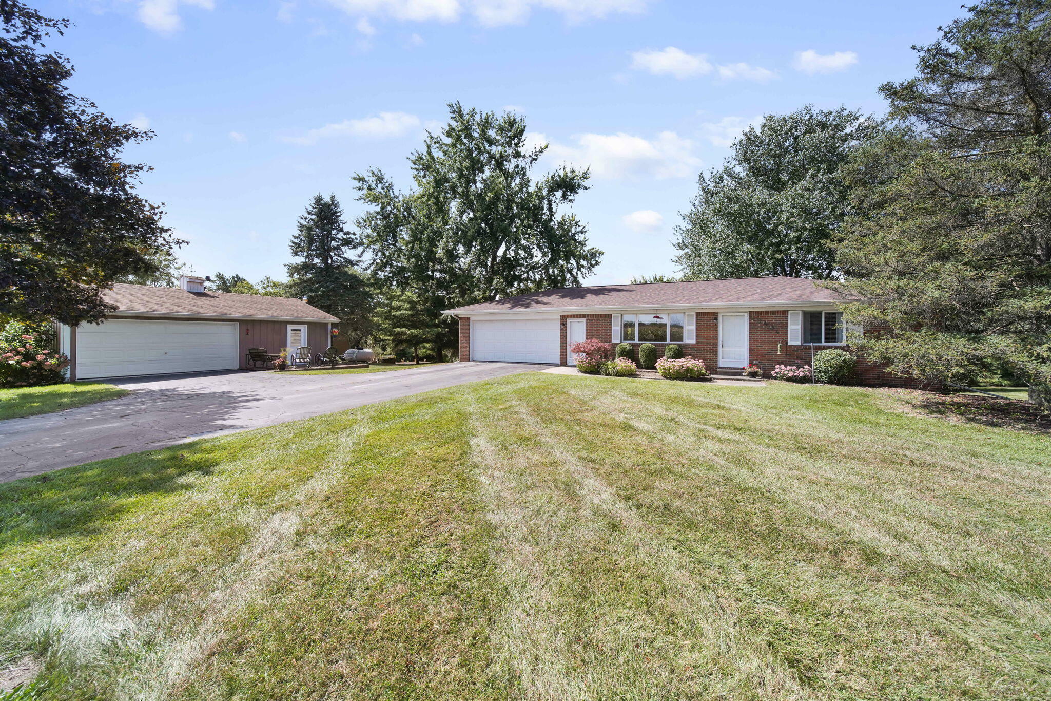 Property Photo:  9434 Neal Road  MI 48158 