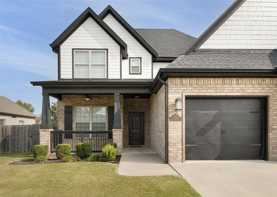 Property Photo:  5501 W Bay Drive  AR 72758 