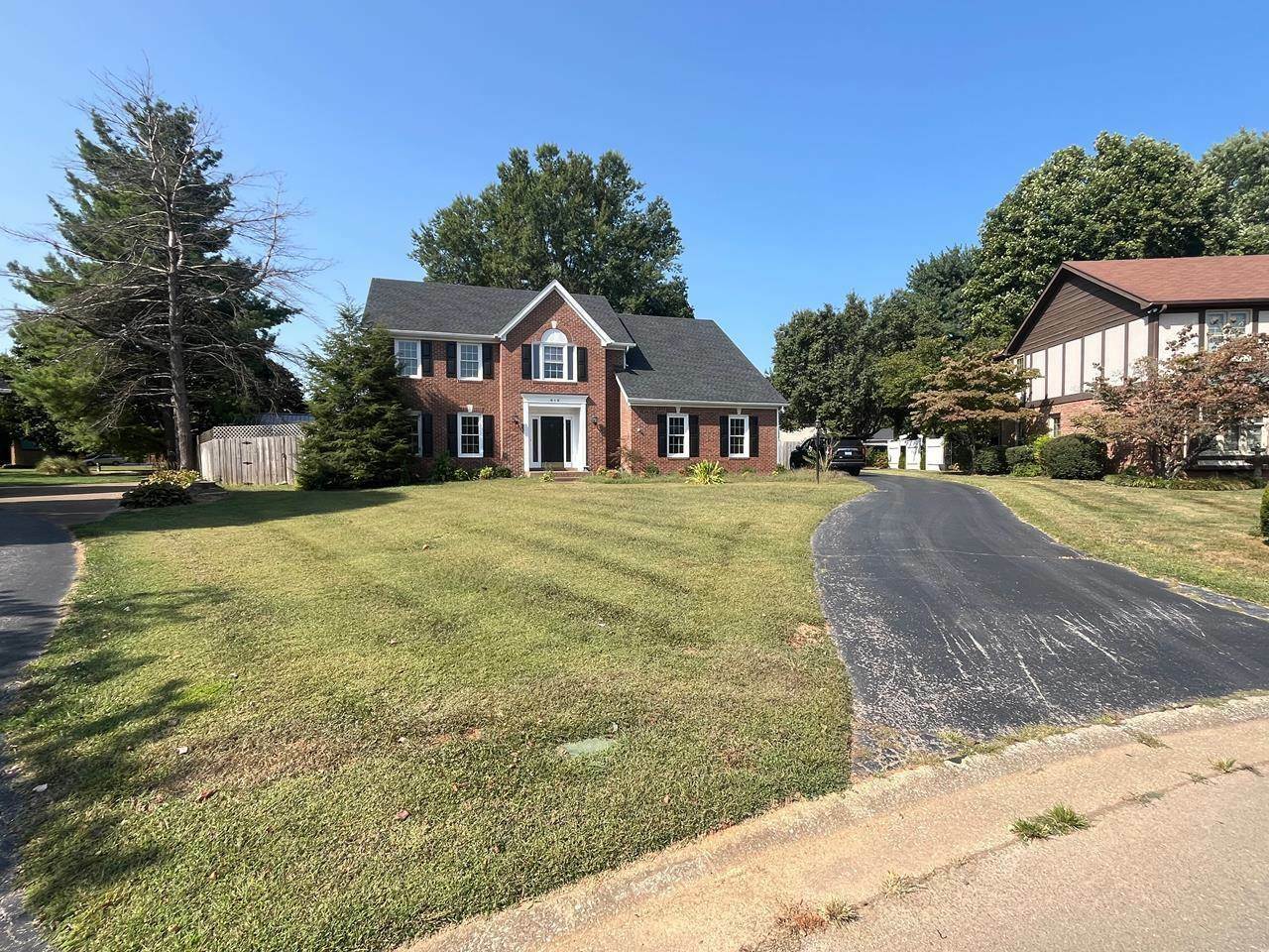 Property Photo:  616 Chippendale Court  KY 42103 