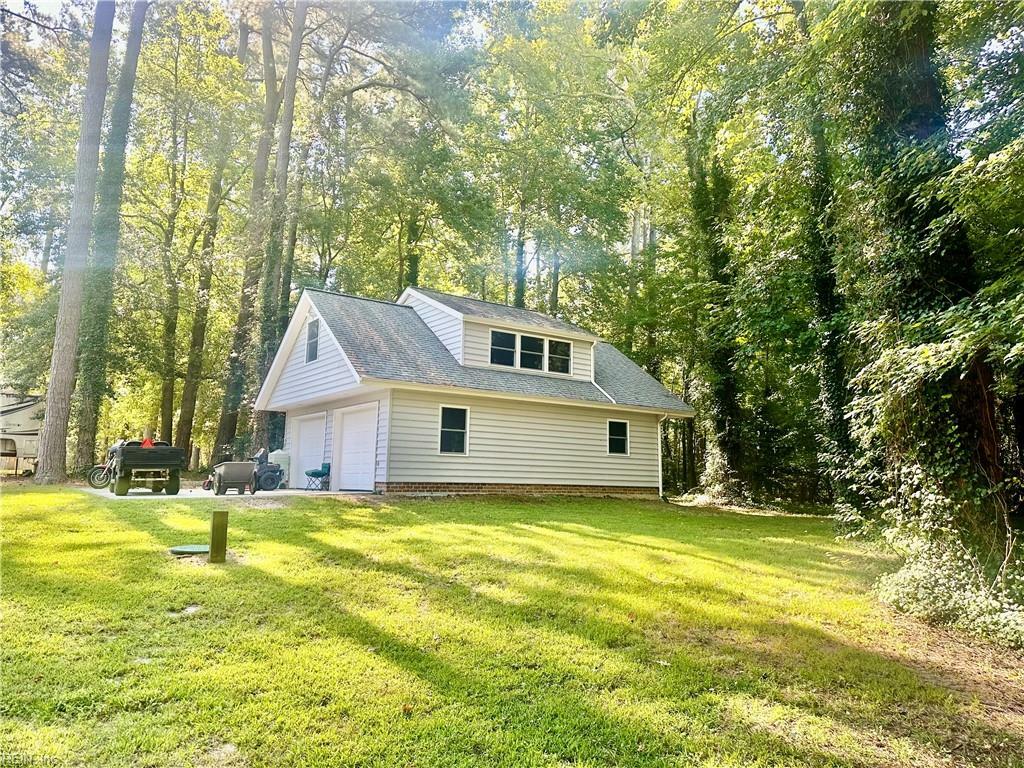 Property Photo:  237 Hunleys Cove Lane  VA 23035 