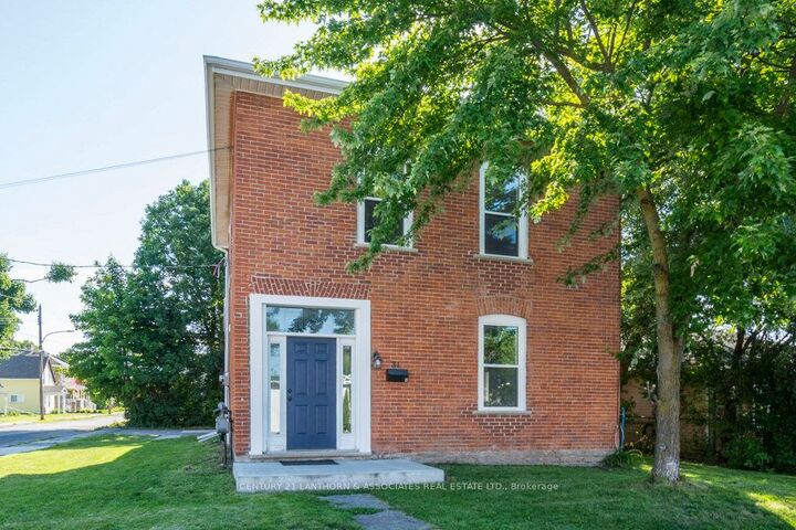 Property Photo:  31 Bettes St  ON K8N 3W5