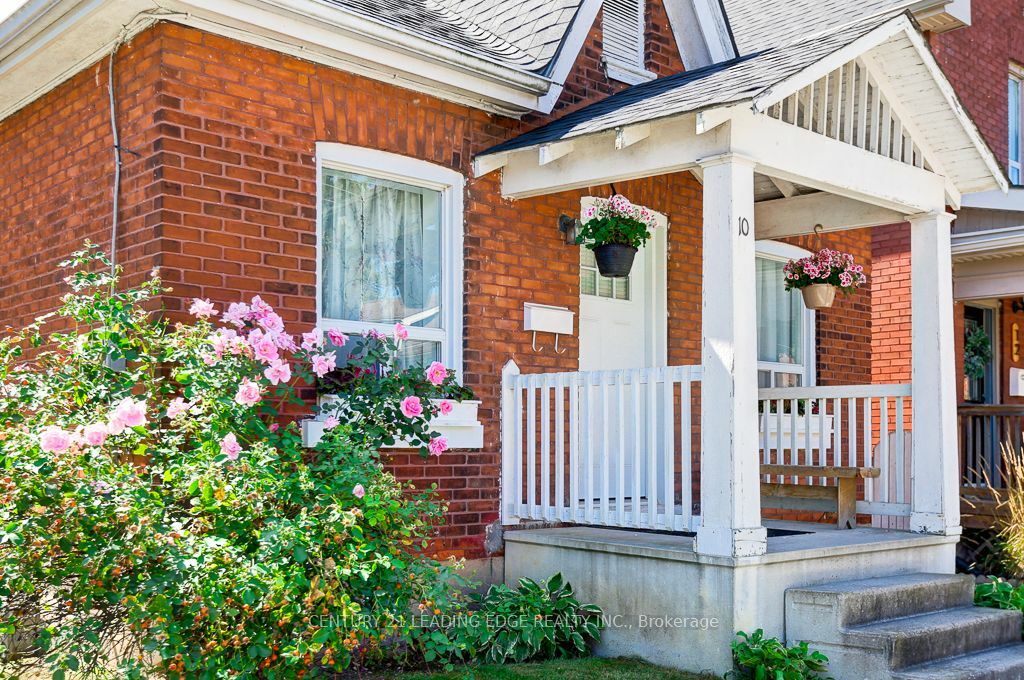 Property Photo:  10 Wilkes St  ON N3T 4V6 