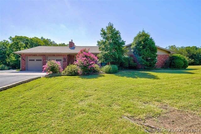 Property Photo:  1502 S Linwood  OK 74023 