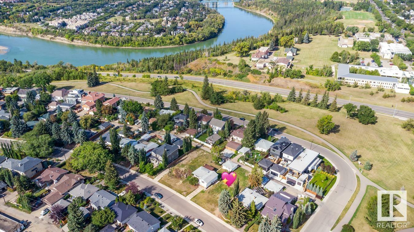 Property Photo:  8710 Strathearn Drive NW  AB T6C 4C7 