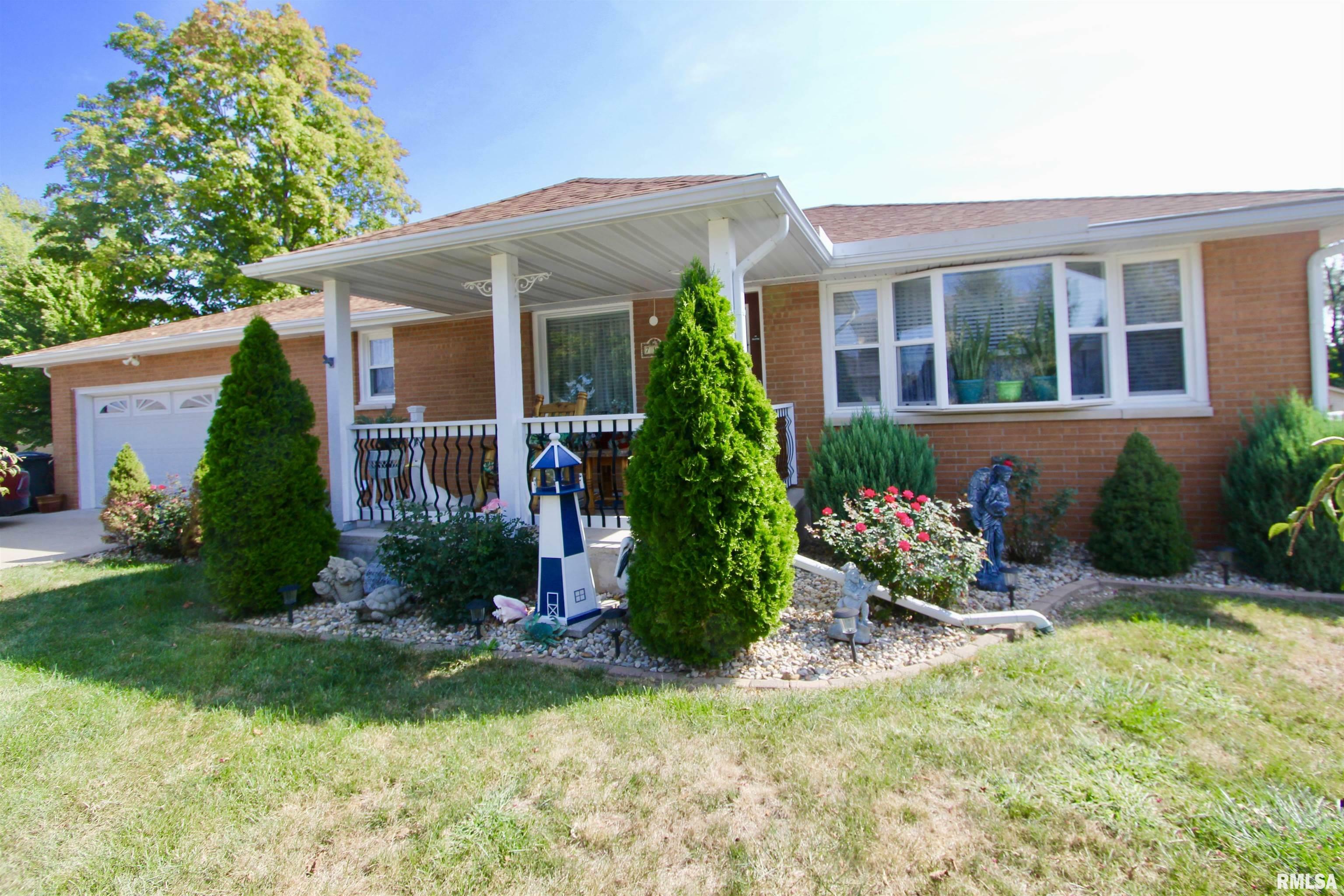 Property Photo:  712 Highview Road  IL 61611 