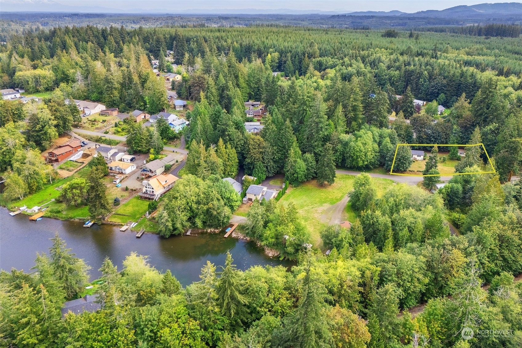 Property Photo: 11 SE Fuchsia Avenue WA 98584