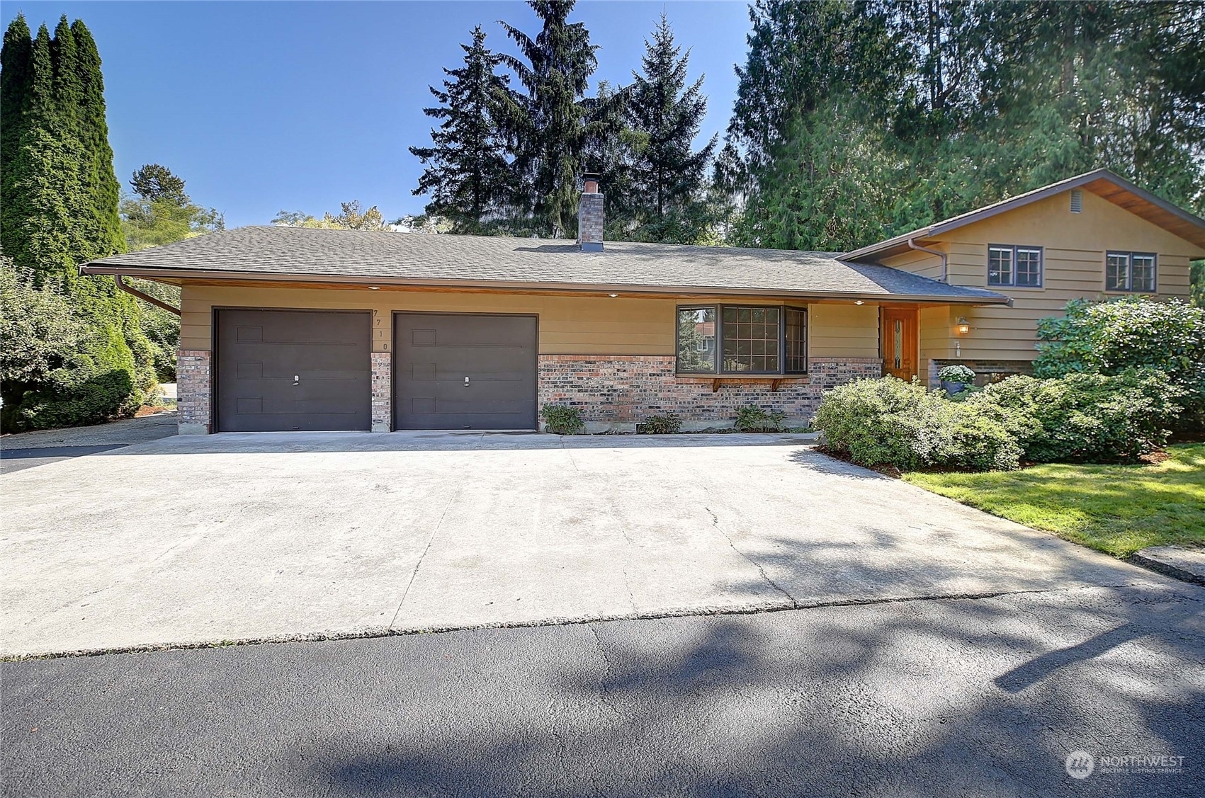 Property Photo:  7710 Cecilia Way  WA 98292 